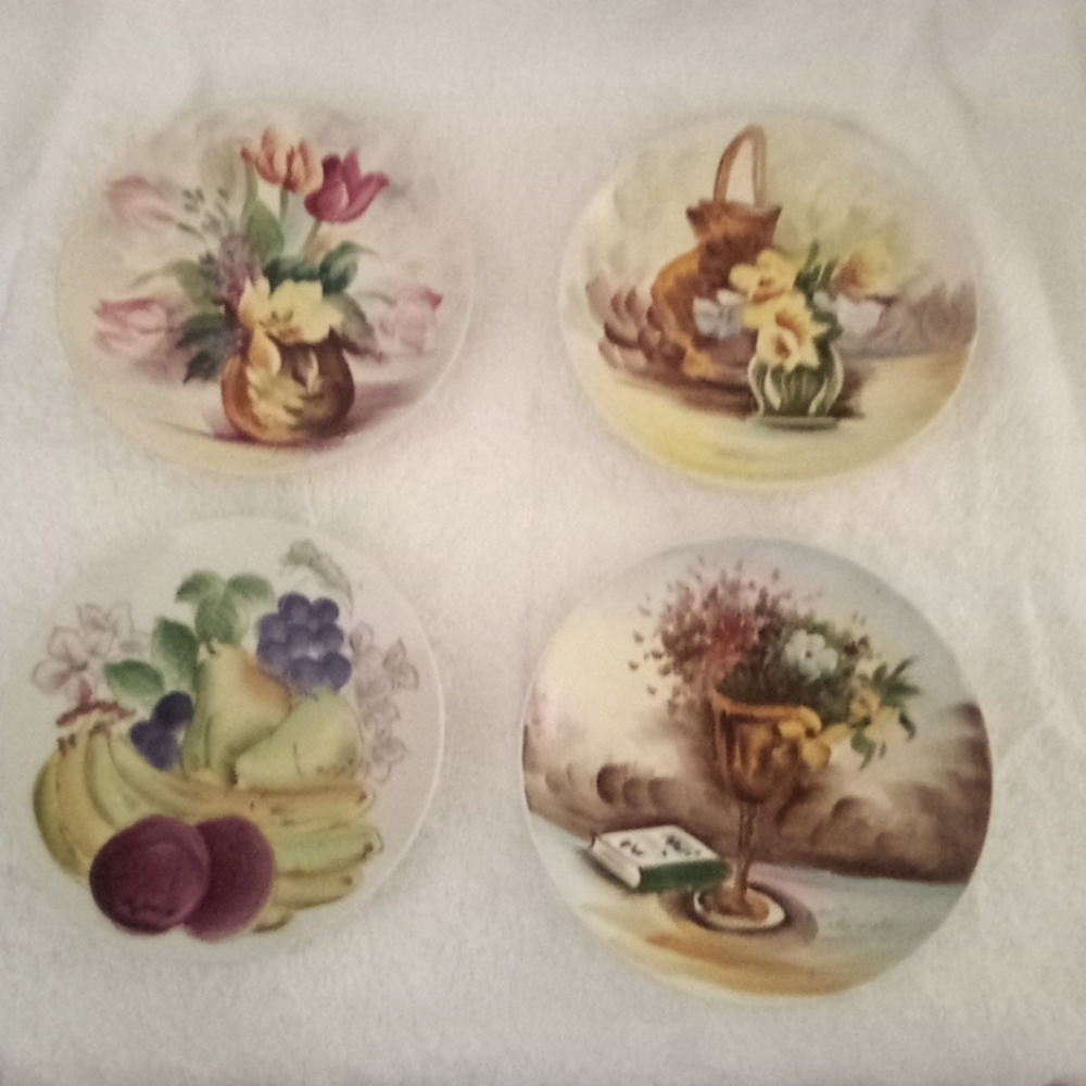 Hand painted plates wall decor